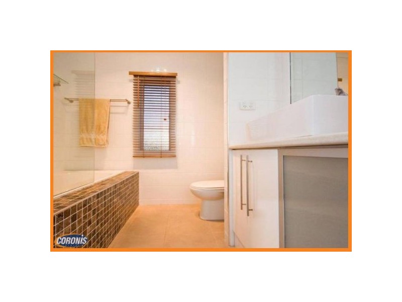 292 Rode Road, Wavell Heights QLD 4012