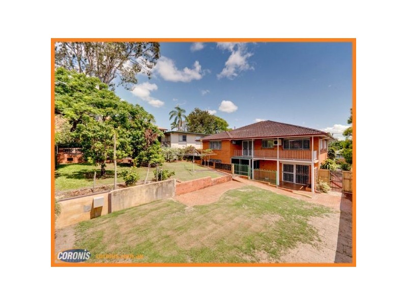 30 Gilmour Street, Chermside West QLD 4032