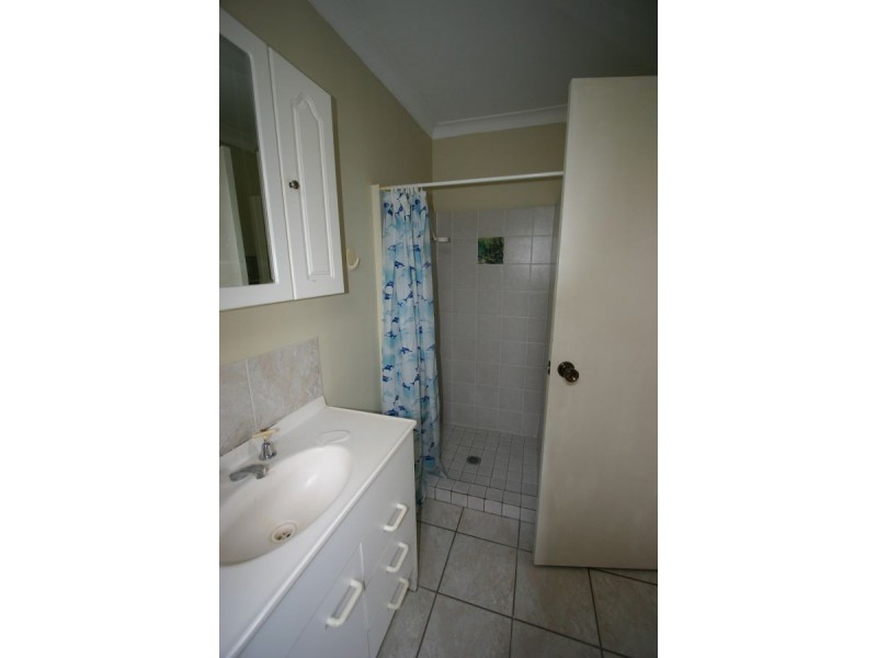 4/115 Days Road, Grange QLD 4051