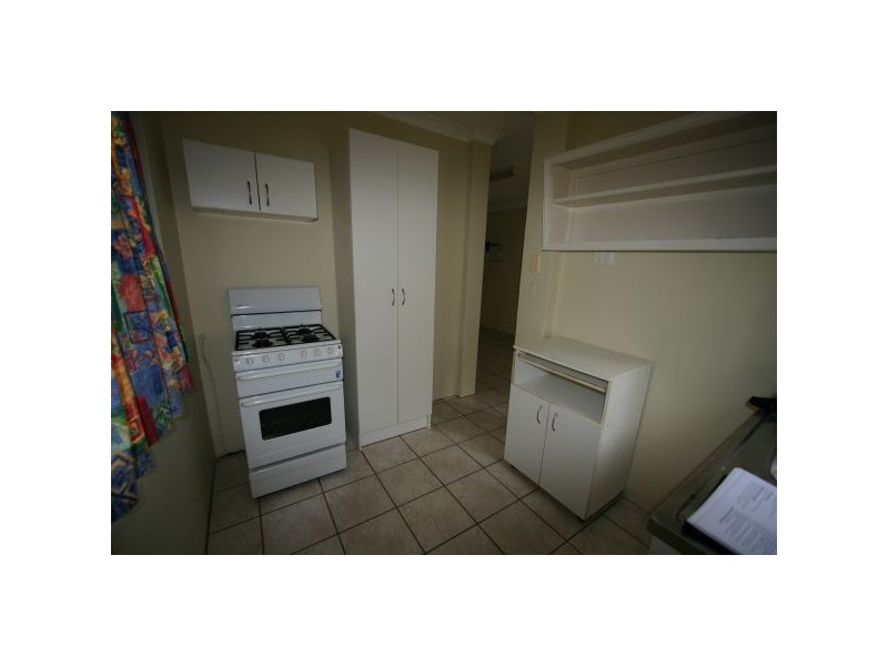 4/115 Days Road, Grange QLD 4051