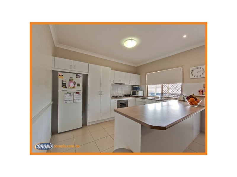 15 Violet Avenue, Springfield Lakes QLD 4300