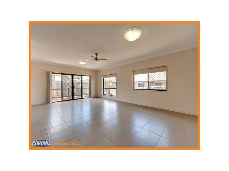 8 Claydon Place, Rosewood QLD 4340