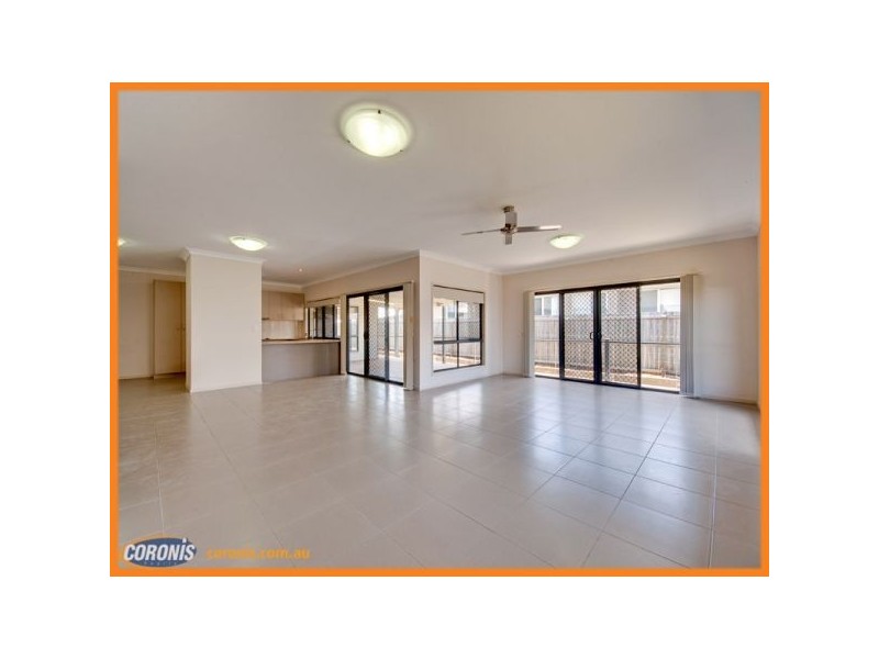 8 Claydon Place, Rosewood QLD 4340