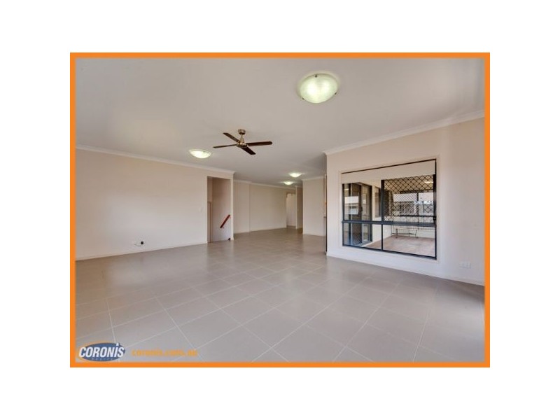 8 Claydon Place, Rosewood QLD 4340