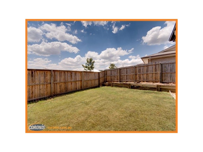 8 Claydon Place, Rosewood QLD 4340