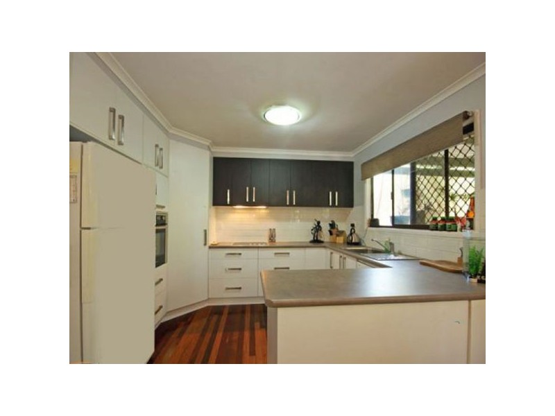 6 Ian Court, Kallangur QLD 4503