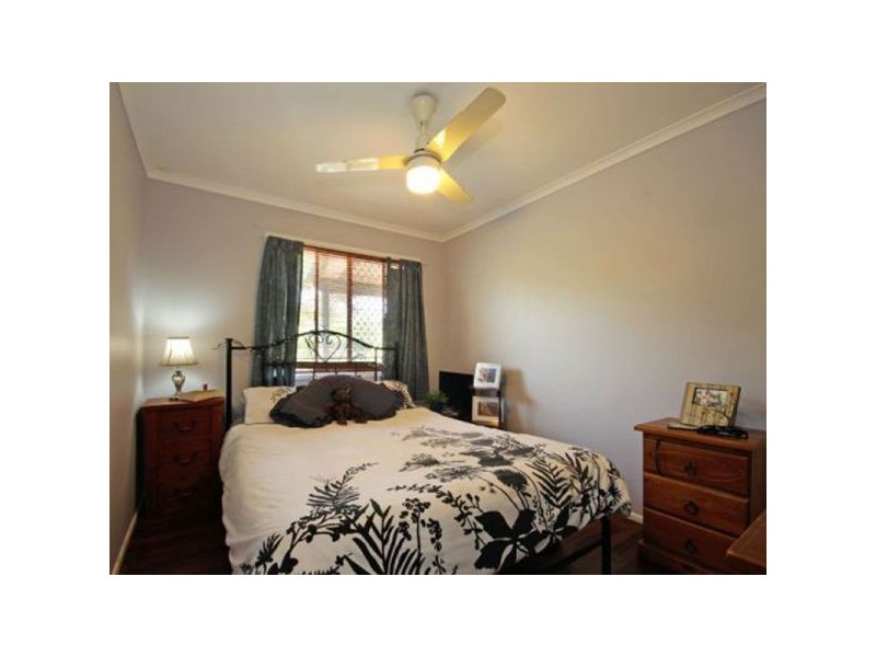 6 Ian Court, Kallangur QLD 4503