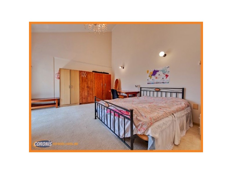 2 Narrun Place, Eight Mile Plains QLD 4113