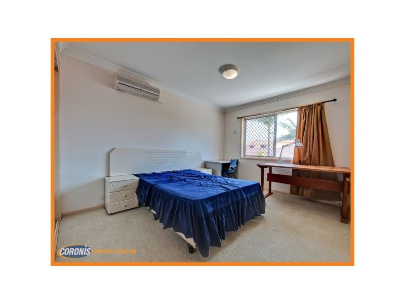 2 Narrun Place, Eight Mile Plains QLD 4113