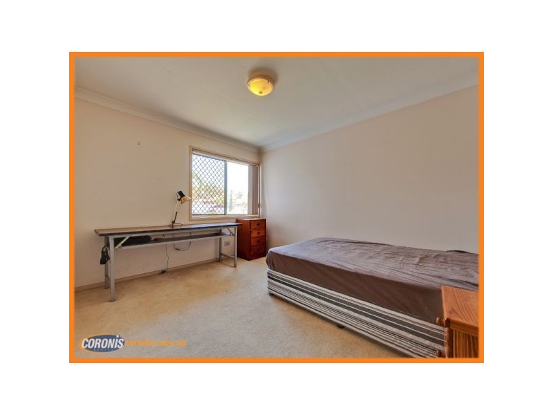 2 Narrun Place, Eight Mile Plains QLD 4113