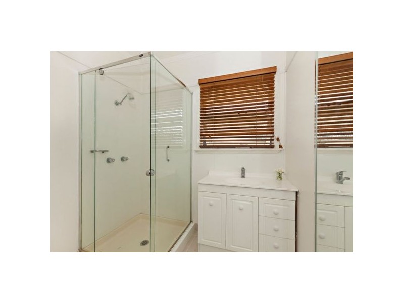 80 Pateena Street, Stafford QLD 4053