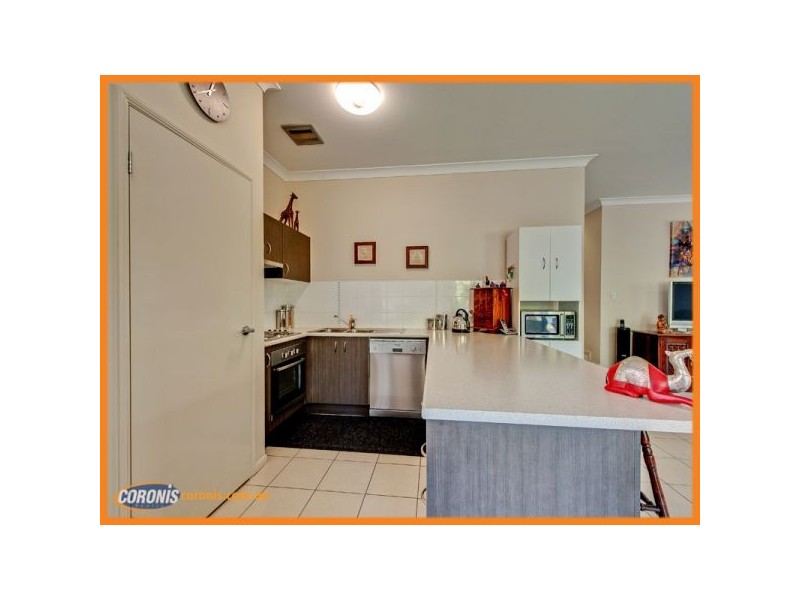 6 Conlan Court, Oxenford QLD 4210