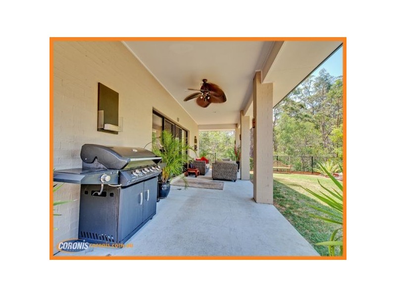 6 Conlan Court, Oxenford QLD 4210