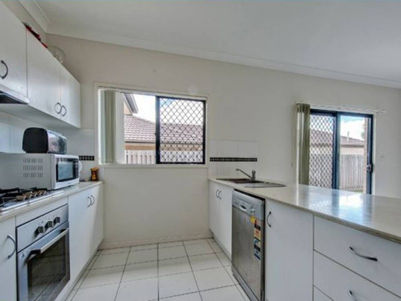 17 Wright Avenue, Redbank Plains QLD 4301