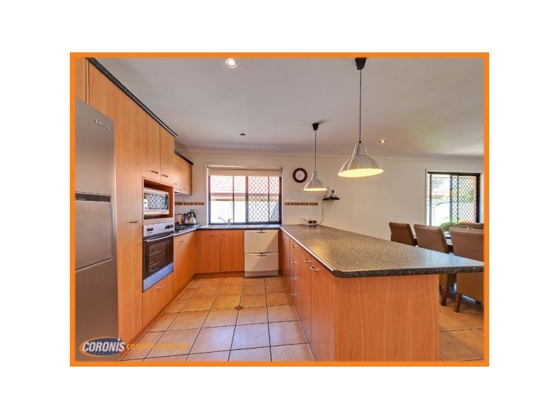 15 Berkshire Place, Springfield Lakes QLD 4300