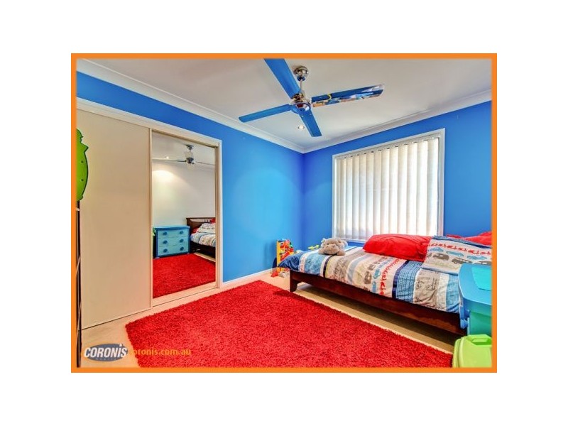 15 Berkshire Place, Springfield Lakes QLD 4300