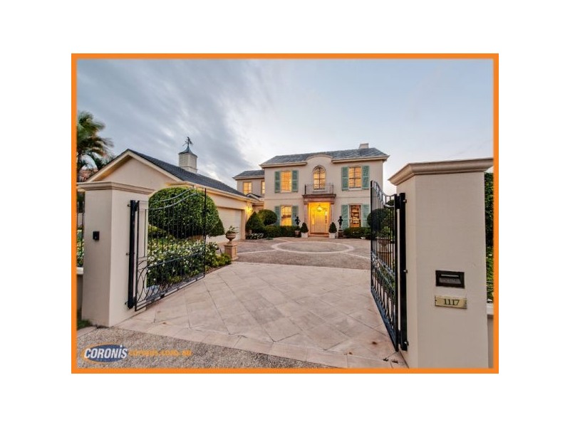 1117 Beechwood Drive, Hope Island QLD 4212