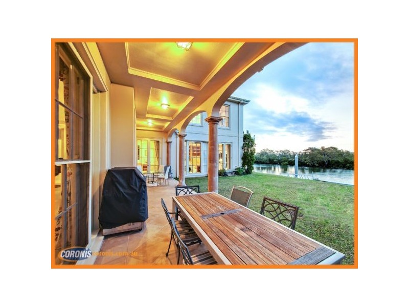 1117 Beechwood Drive, Hope Island QLD 4212