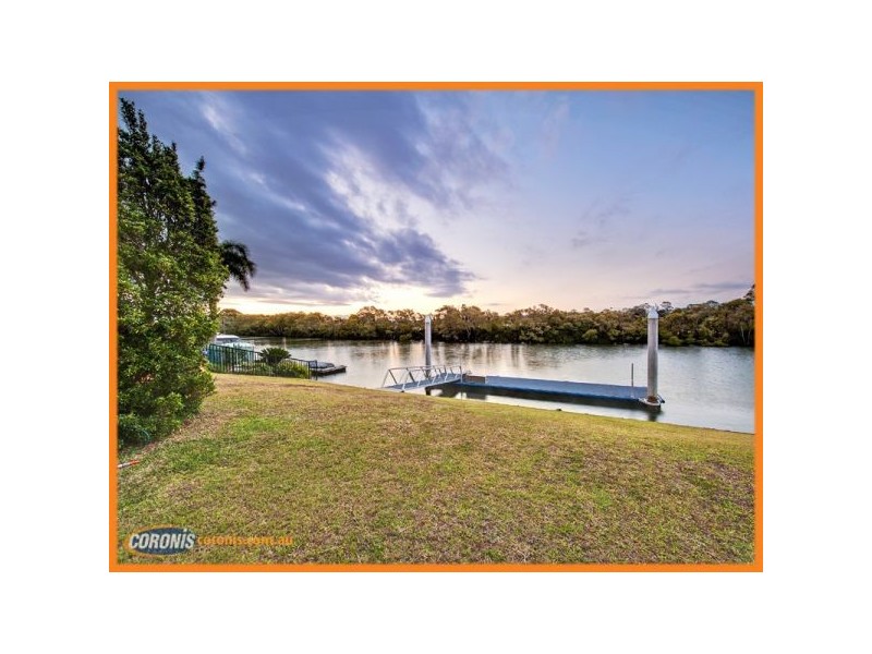 1117 Beechwood Drive, Hope Island QLD 4212