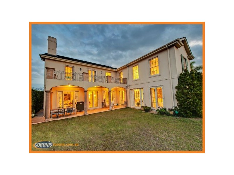 1117 Beechwood Drive, Hope Island QLD 4212