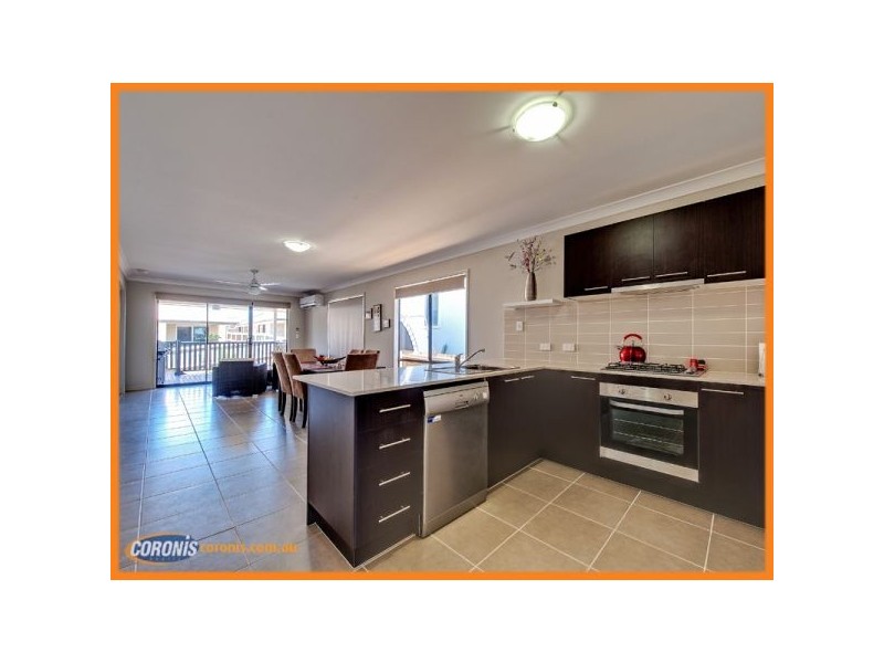 9 Hillsborough Street, Springfield Lakes QLD 4300