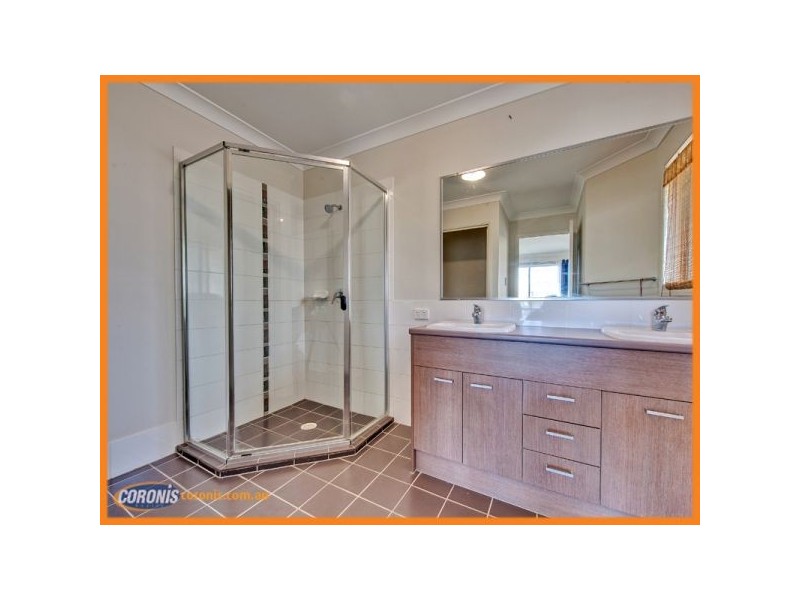 76 Opossum Circuit, Springfield Lakes QLD 4300