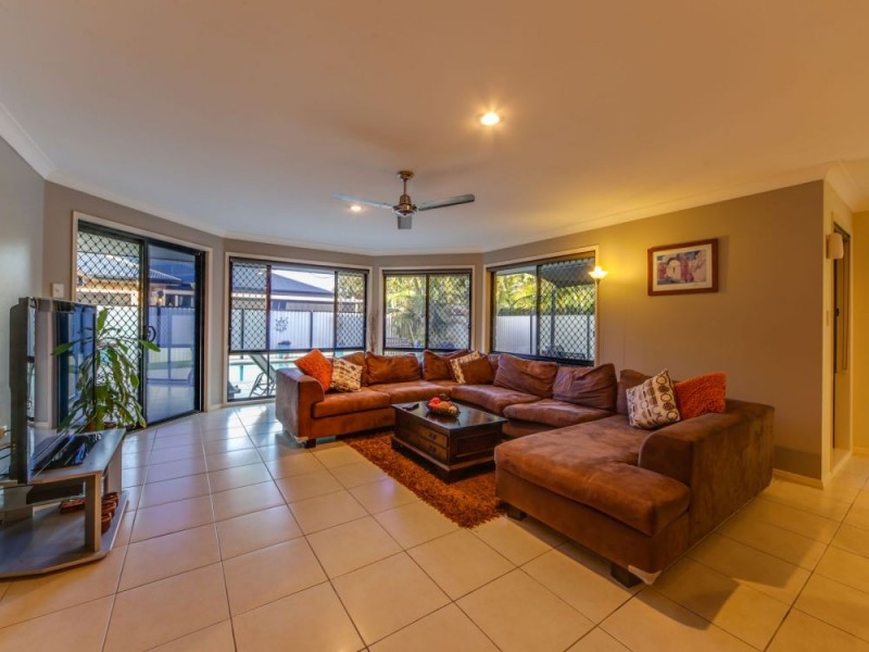 50 Graywillow Blvd, Oxenford QLD 4210