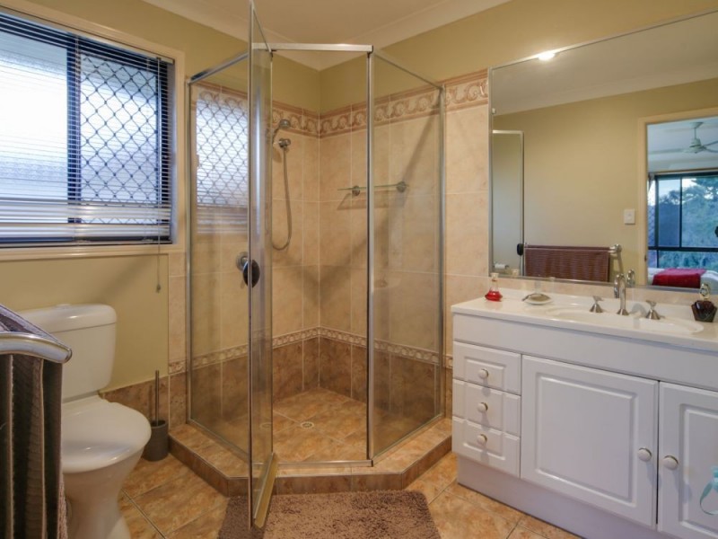 50 Graywillow Blvd, Oxenford QLD 4210