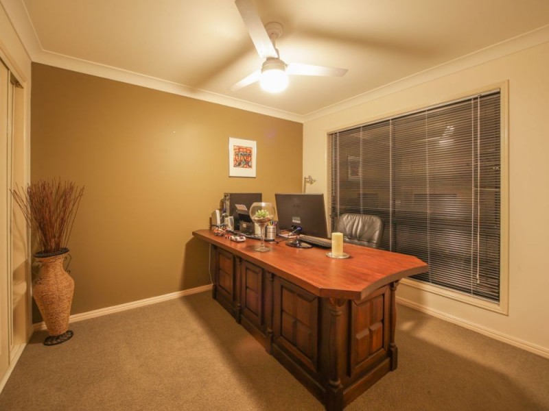 50 Graywillow Blvd, Oxenford QLD 4210