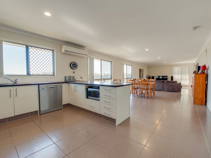 85 Dry Dock Circuit, Springfield Lakes QLD 4300