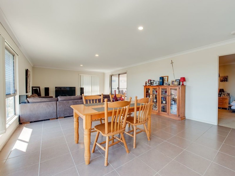 85 Dry Dock Circuit, Springfield Lakes QLD 4300