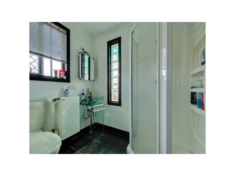 25 Highlands Terrace, Springfield Lakes QLD 4300