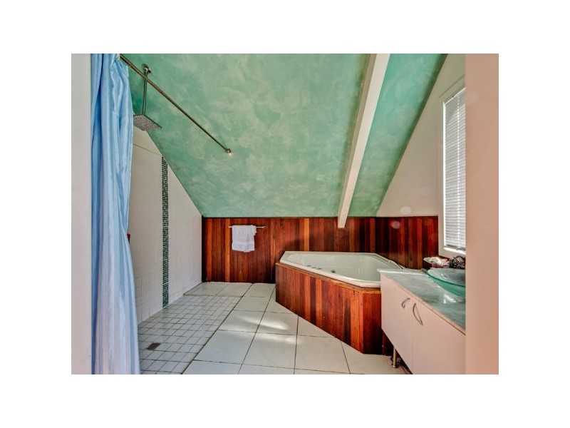 25 Highlands Terrace, Springfield Lakes QLD 4300