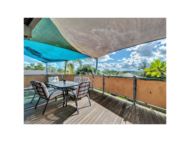 25 Highlands Terrace, Springfield Lakes QLD 4300