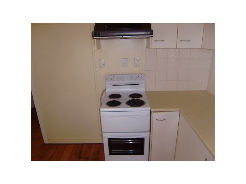 154a Southstation Road, Silkstone QLD 4304