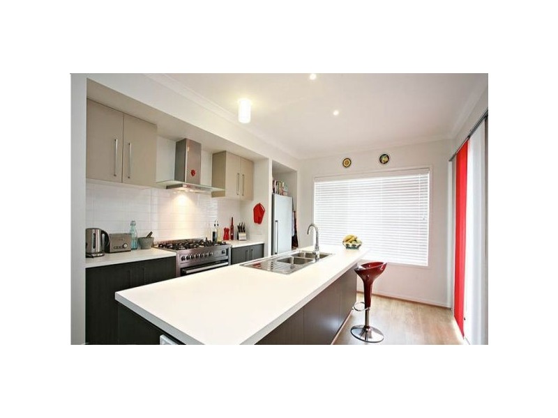 16 Talisker Street, Springfield Lakes QLD 4300