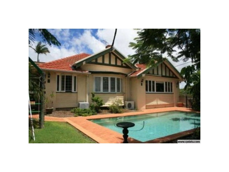 11 Henry Street, Ascot QLD 4007