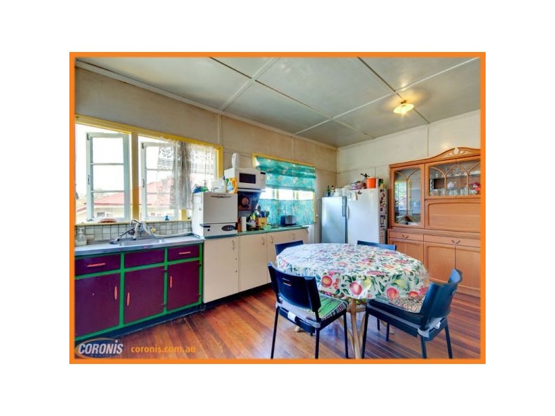 77 Woking Street, Keperra QLD 4054