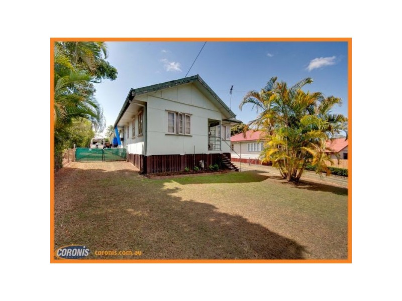 77 Woking Street, Keperra QLD 4054