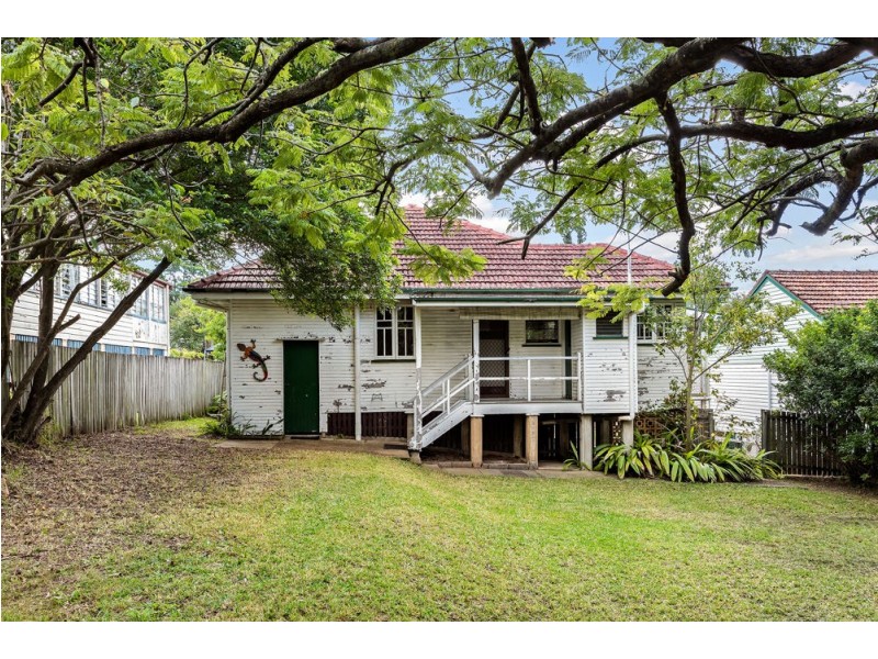 174 Kitchener Road, Kedron QLD 4031
