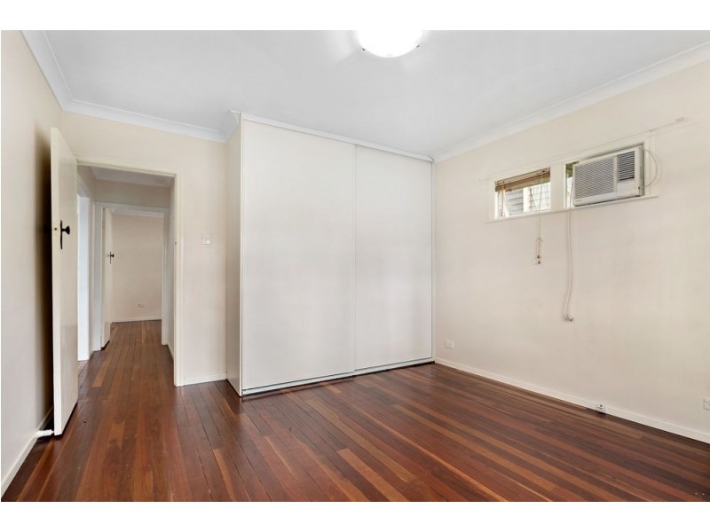 174 Kitchener Road, Kedron QLD 4031