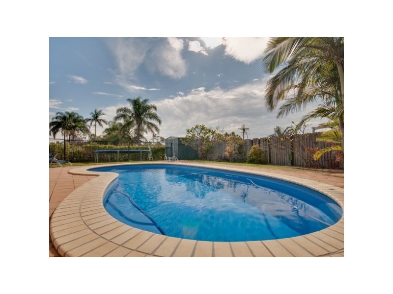 20 Westmoreland Boulevard, Springwood QLD 4127