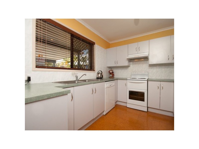 20 Westmoreland Boulevard, Springwood QLD 4127