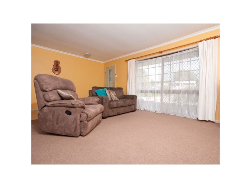 20 Westmoreland Boulevard, Springwood QLD 4127