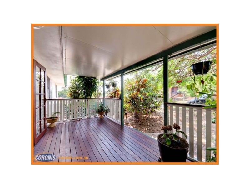 6 Irruka Crescent, Ferny Hills QLD 4055