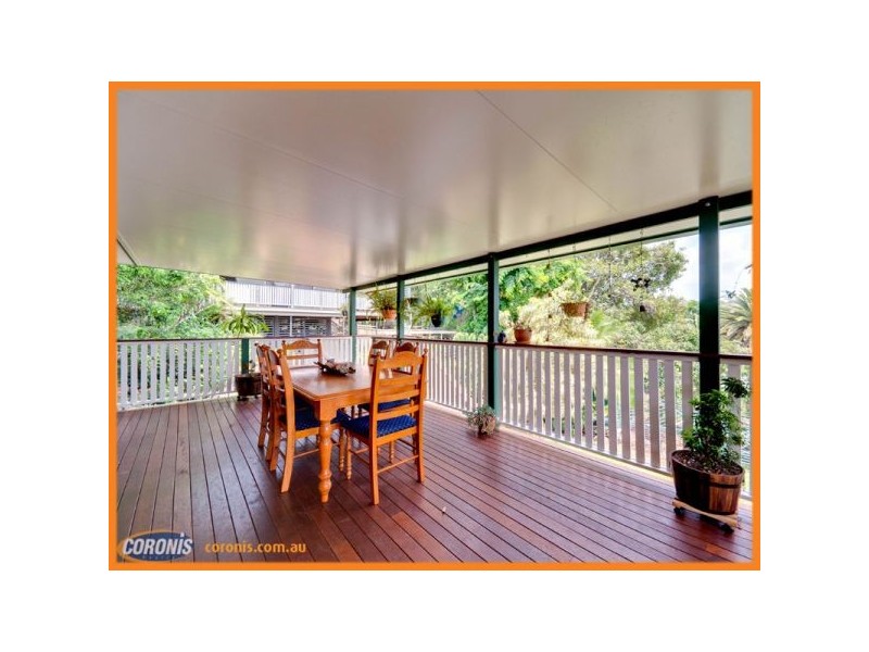 6 Irruka Crescent, Ferny Hills QLD 4055