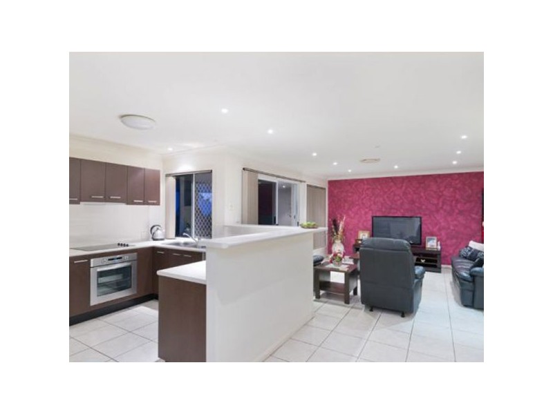 22 Ash Avenue, Springfield Lakes QLD 4300