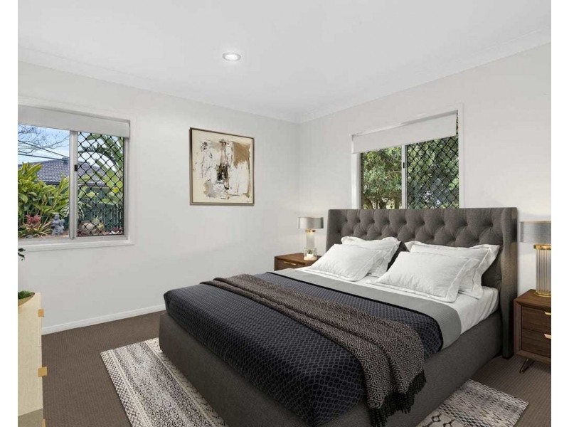 15 Ballylin Street, Ferny Grove QLD 4055