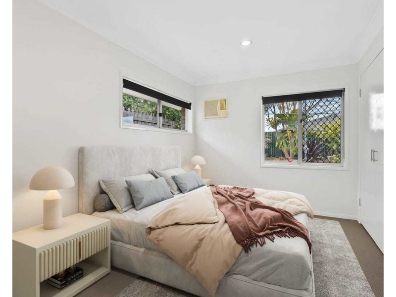 15 Ballylin Street, Ferny Grove QLD 4055