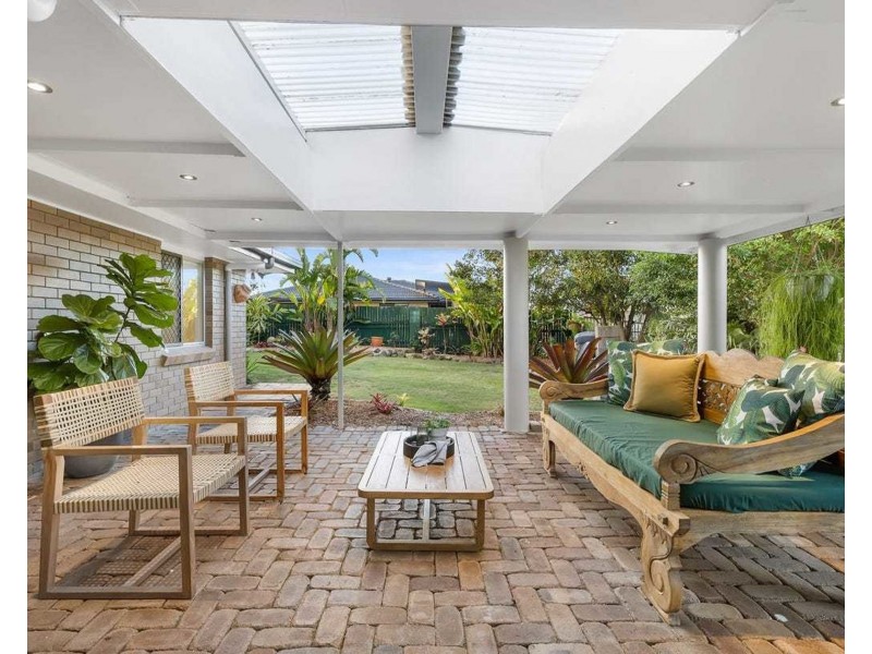 15 Ballylin Street, Ferny Grove QLD 4055